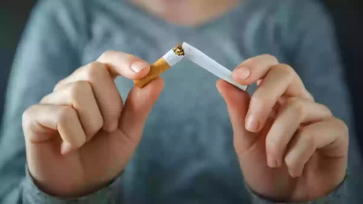 الخضيري يشجع على الإقلاع عن التدخين ويوضح الأعراض الانسحابية